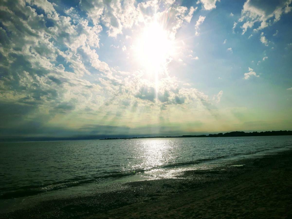 Ty-Yado Villa Ambon Buitenkant foto
